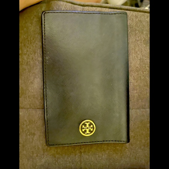tory burch checkbook wallet